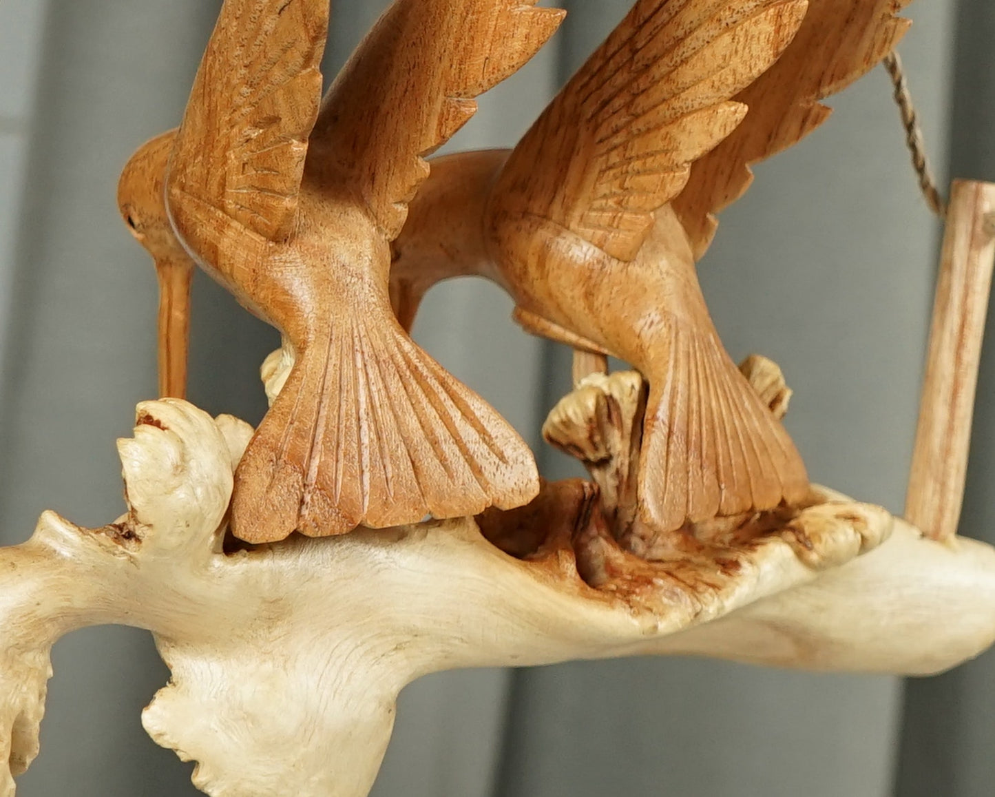 Wooden Art Home Decor Handing Hummingbirds