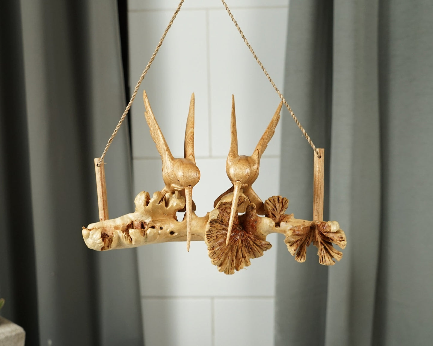 Wooden Art Home Decor Handing Hummingbirds
