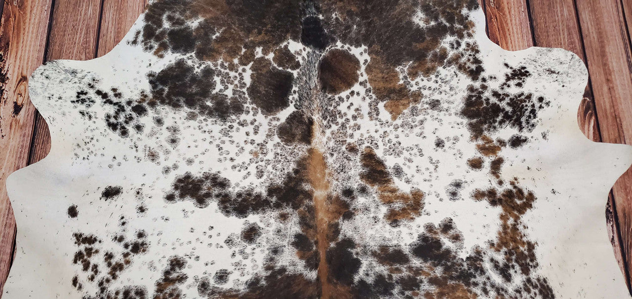 Salt Pepper Tricolor Cowhide Rug 7ft x 6.5ft