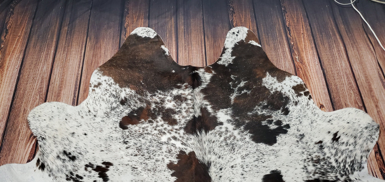 Natural Speckled Black White Cowhide Rug 6.6ft x 6.6ft