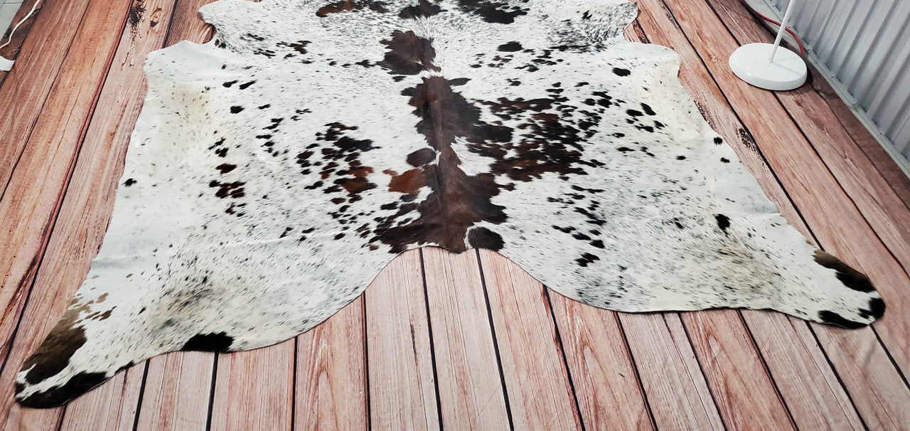 Natural Speckled Black White Cowhide Rug 6.6ft x 6.6ft