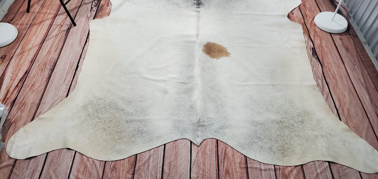 This brown cowhide rug Toronto is perfect for the small sitting area. It is one a kind beautiful and the brown cowhide quality is excellent
