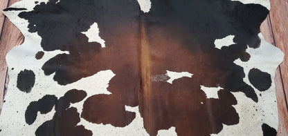 Exotic Deep Shine Tricolor Cowhide Rug 7.5ft x 7ft