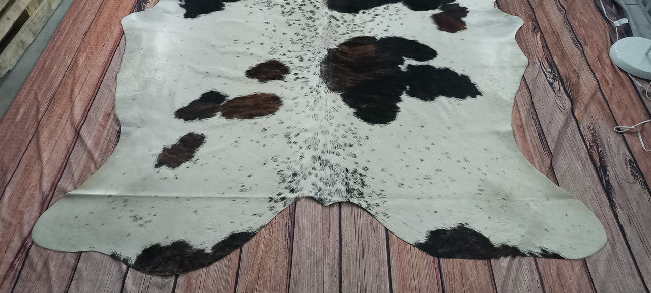 Cowhide rugs in Canada stunning patterns and shades