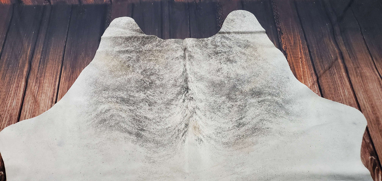 This portion of the brindle cowhide rugs is gorgeous and has a unique surroundings, making a meaningful addition to your living room.