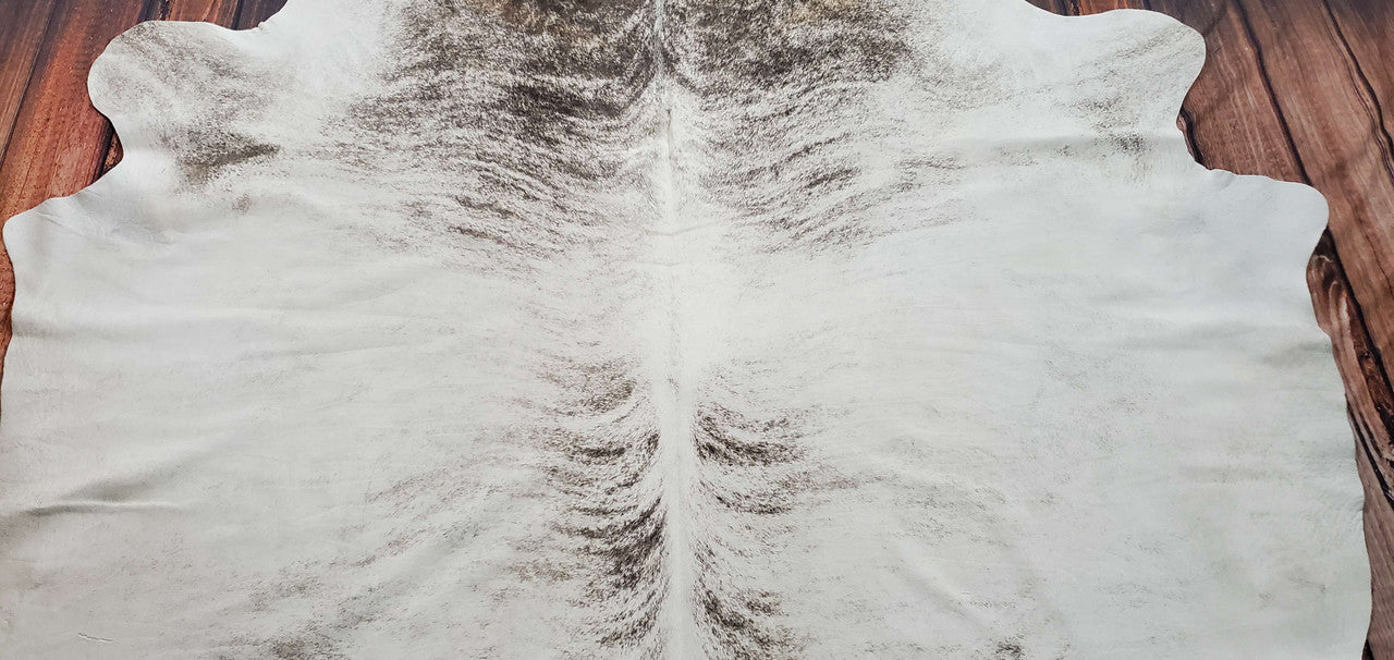 Brindle cowhide rug was exactly as described!! Perfect size, perfect quality and shipping was fast!! Would order from this vendor again!!