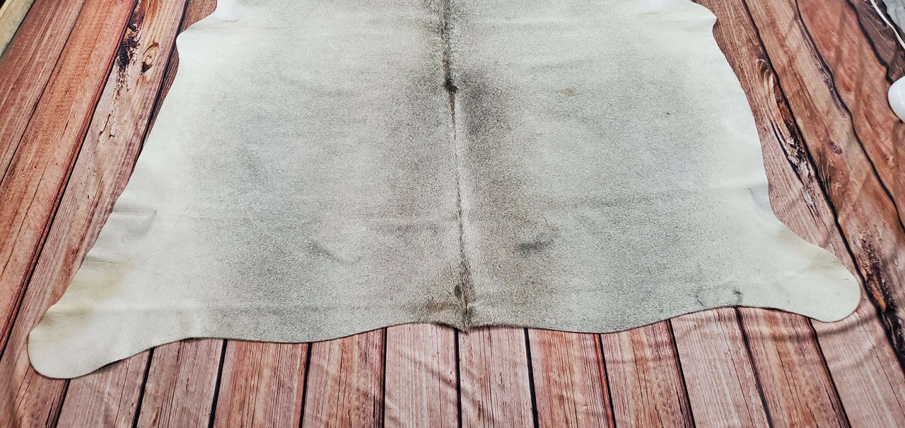 Small Light Grey Cowhide Rug 5.5ft x 6ft
