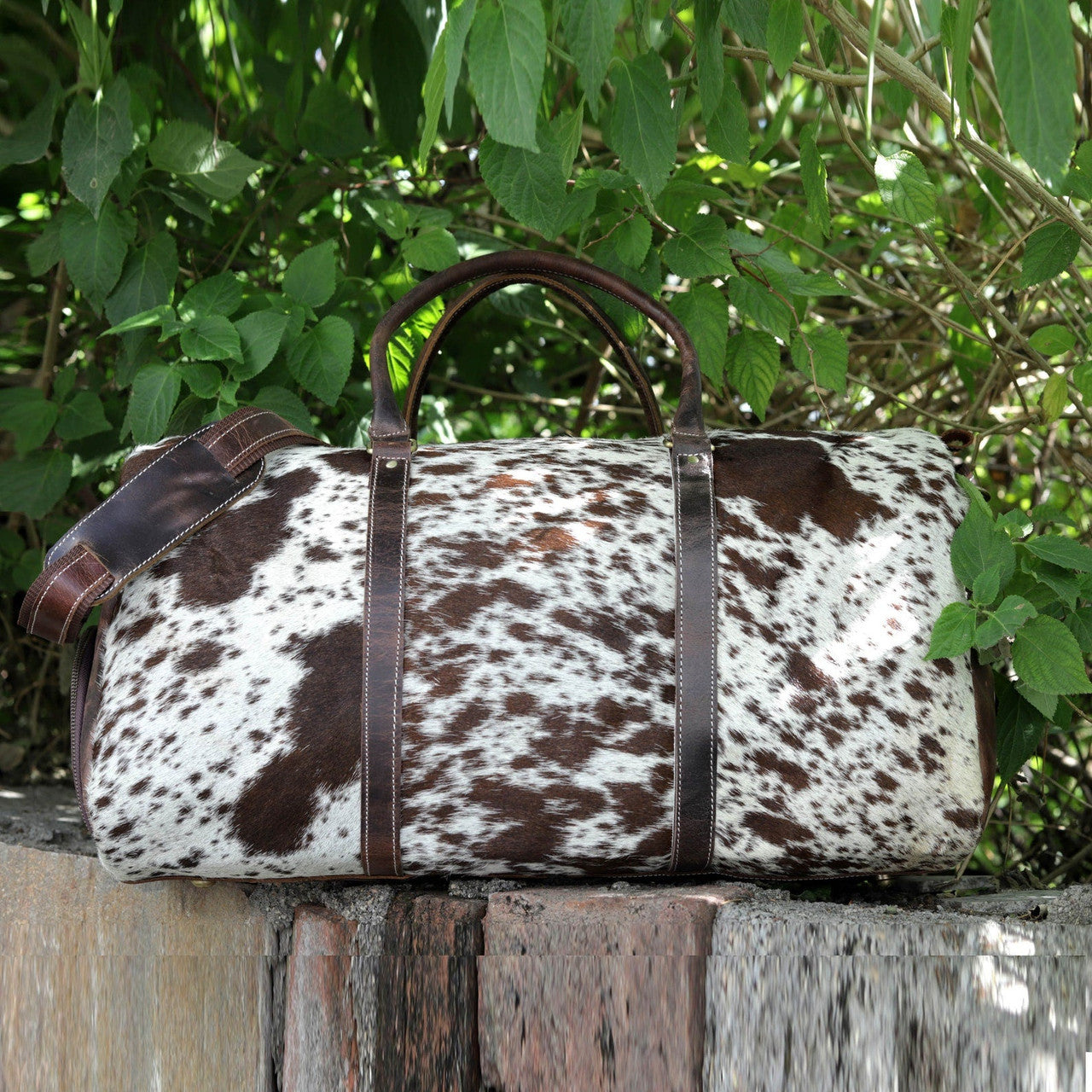 Large Tricolor Cowhide Travel Bag