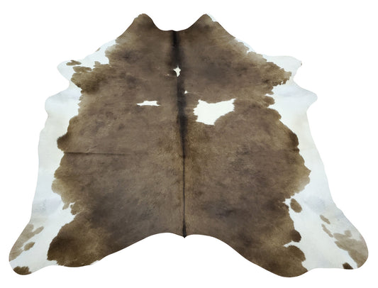 Check this new brown and white rugs your can interestingly use it for bed cover or upholstery, these cow skin rugs are fit for any decor