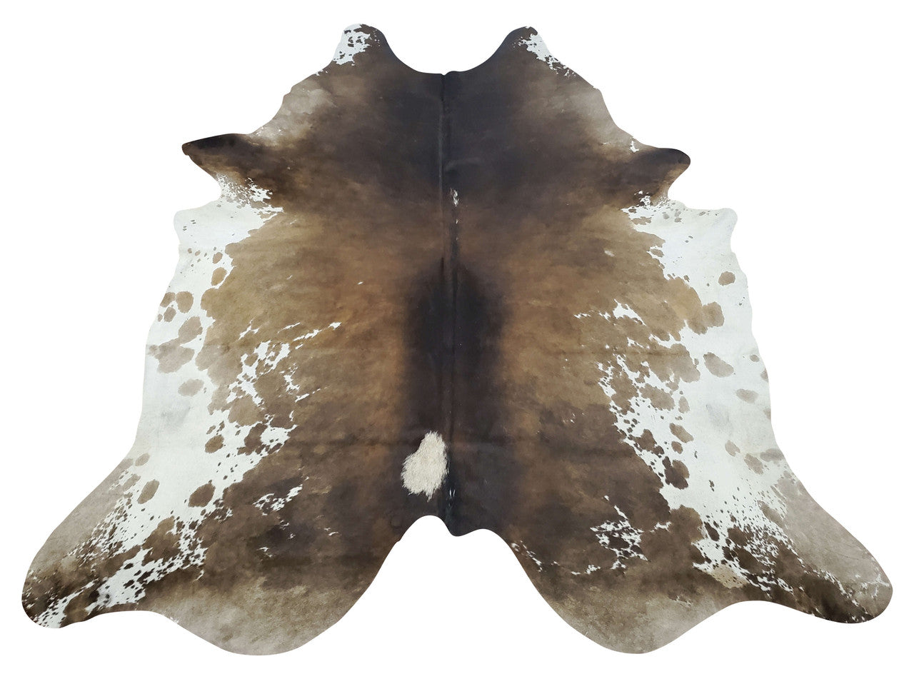 If dreaming layered cowhide rug living room then your are the right spot, hundreds of tricolor patterns for modern decor, these cowhide rugs are large.