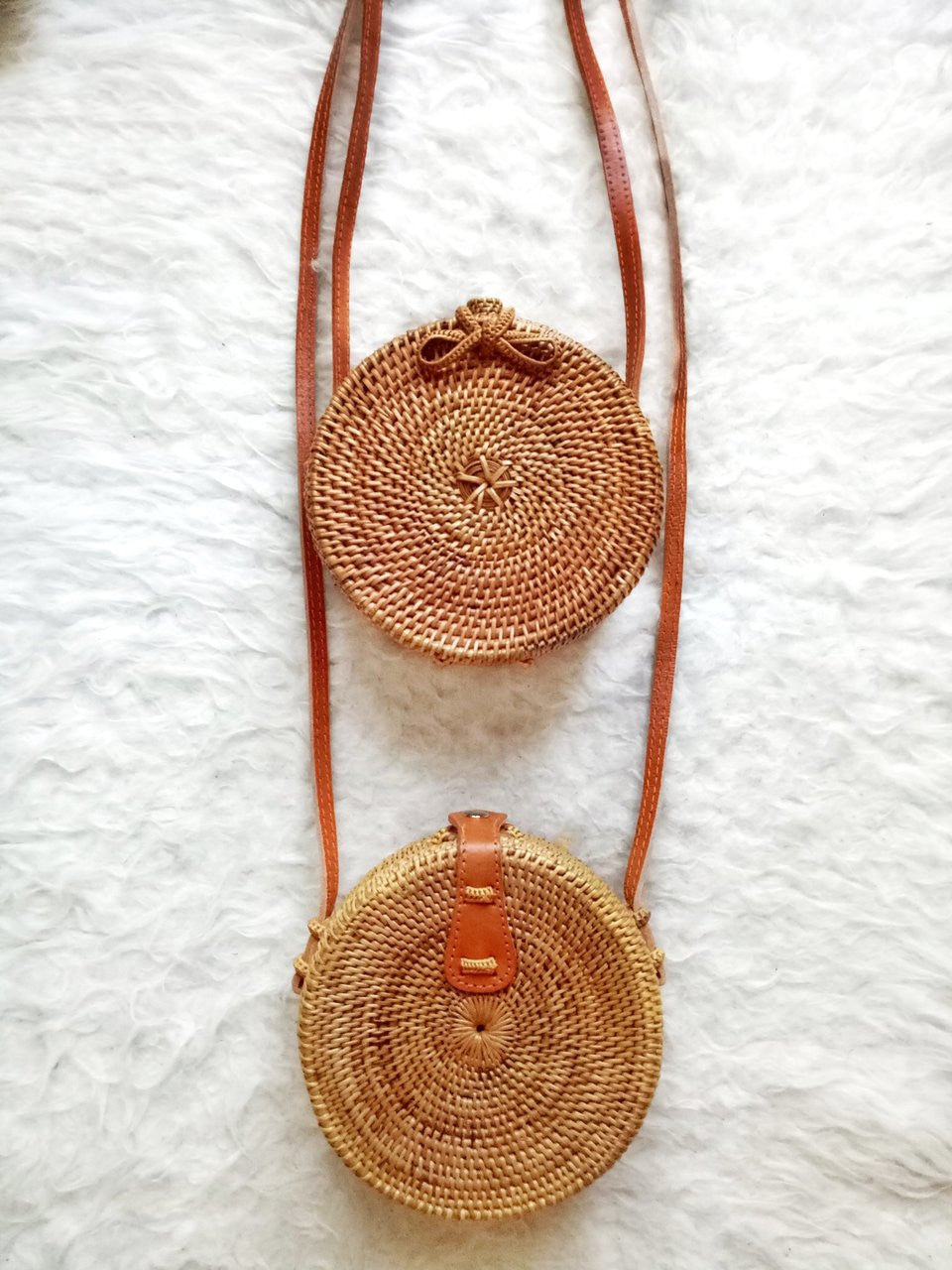 round rattan bag