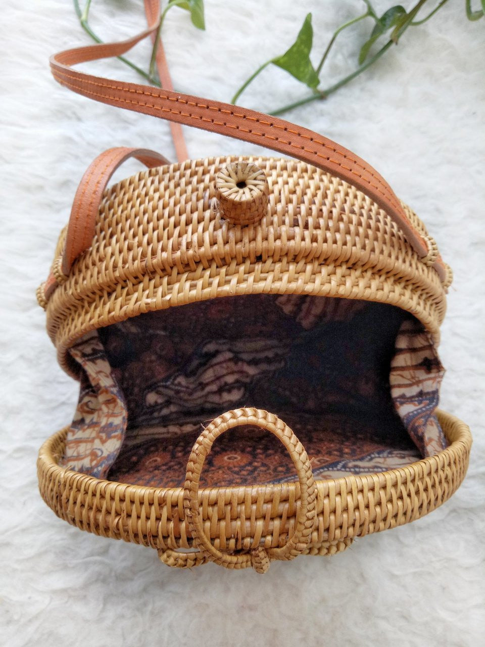 Rattan bag wholesale