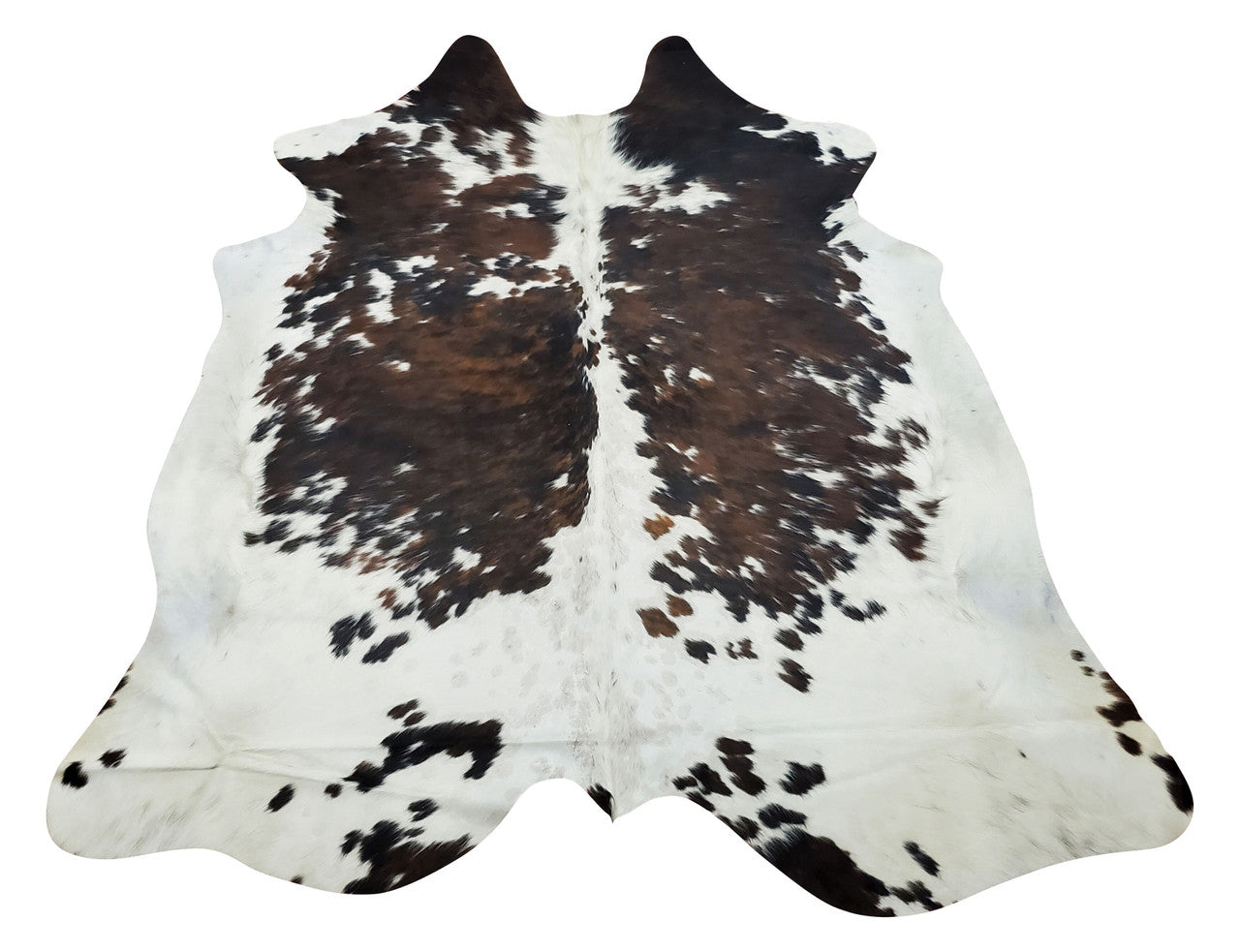 These cowhide rugs dark brown are stunning and great for indoors or outdoors in your farmhouse kitchen or your cottage.