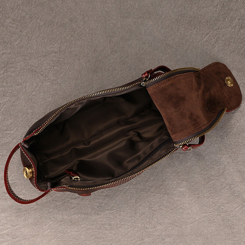 Men's Leather Wash Bag in Dark Brown Top-Grain Cowhide