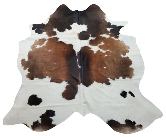 Finding out that we had just acquired a brand-new cowhide rug was so exciting. The colour was spot-on, the quality was high, and the delivery was very fast.
