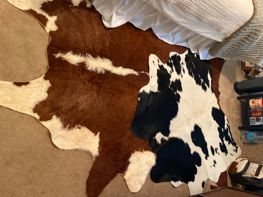 Discover the perfect cowhide rug for your home at an affordable price. Shop our selection of quality cowhide rugs from Canada and get free shipping on all orders!