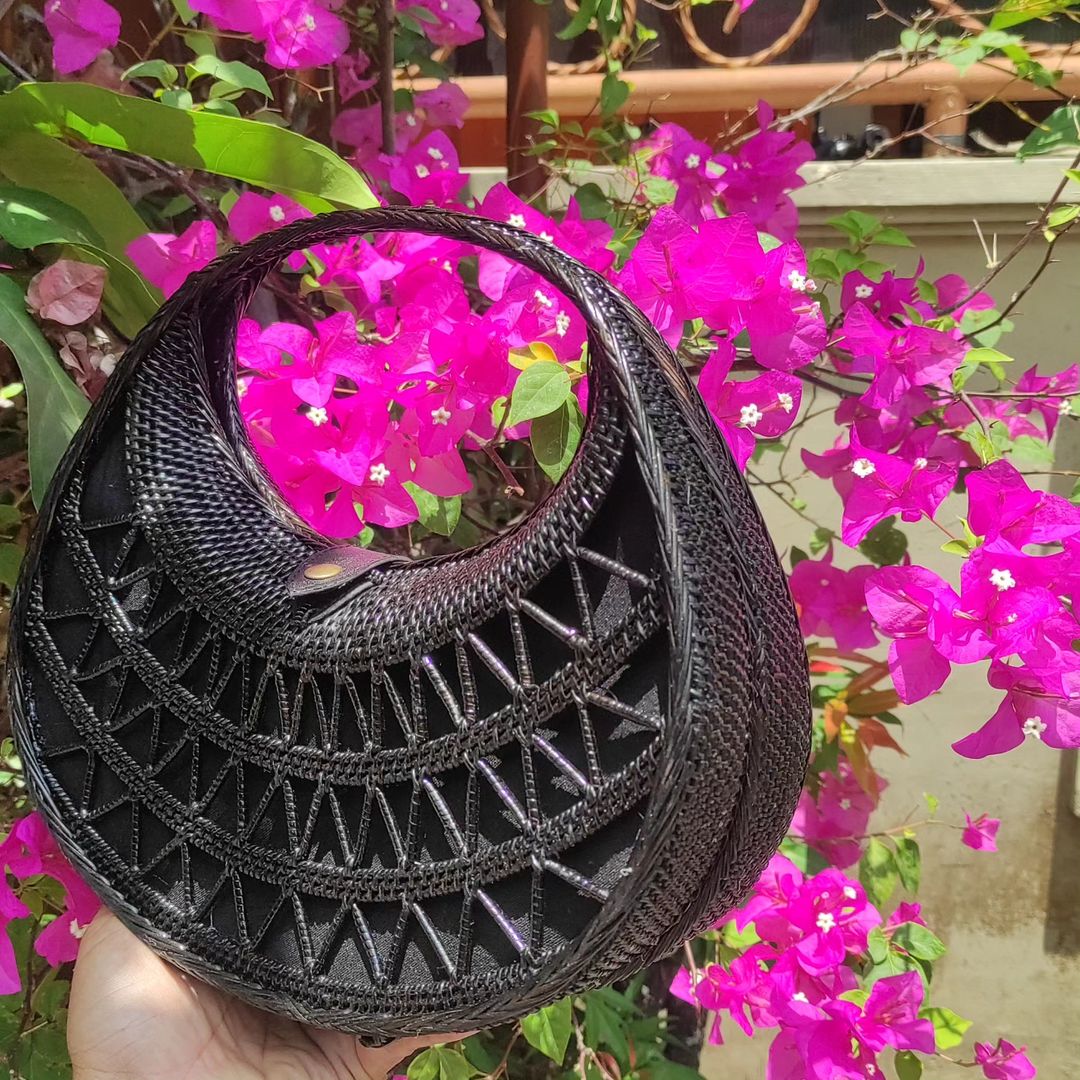 Rattan Half moon handbag