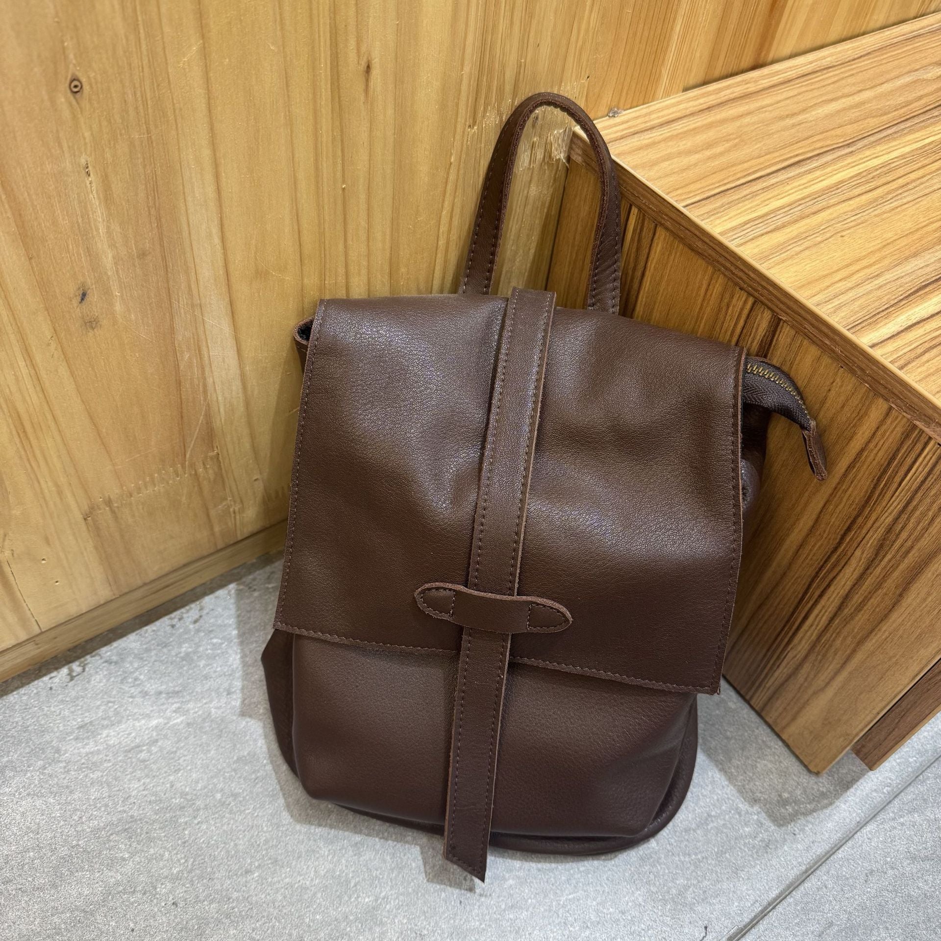 Retro imported cowhide casual backpack for women