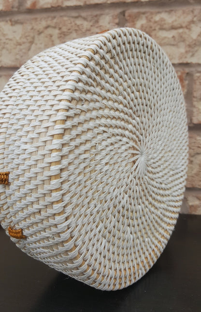 White Round Rattan Bag Made In Bali.