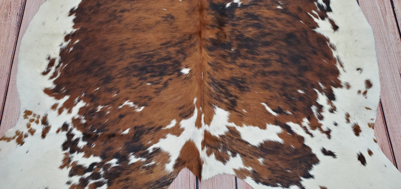 Stunning Unique Oversized Cowhide Rug 75 X 75 Inches