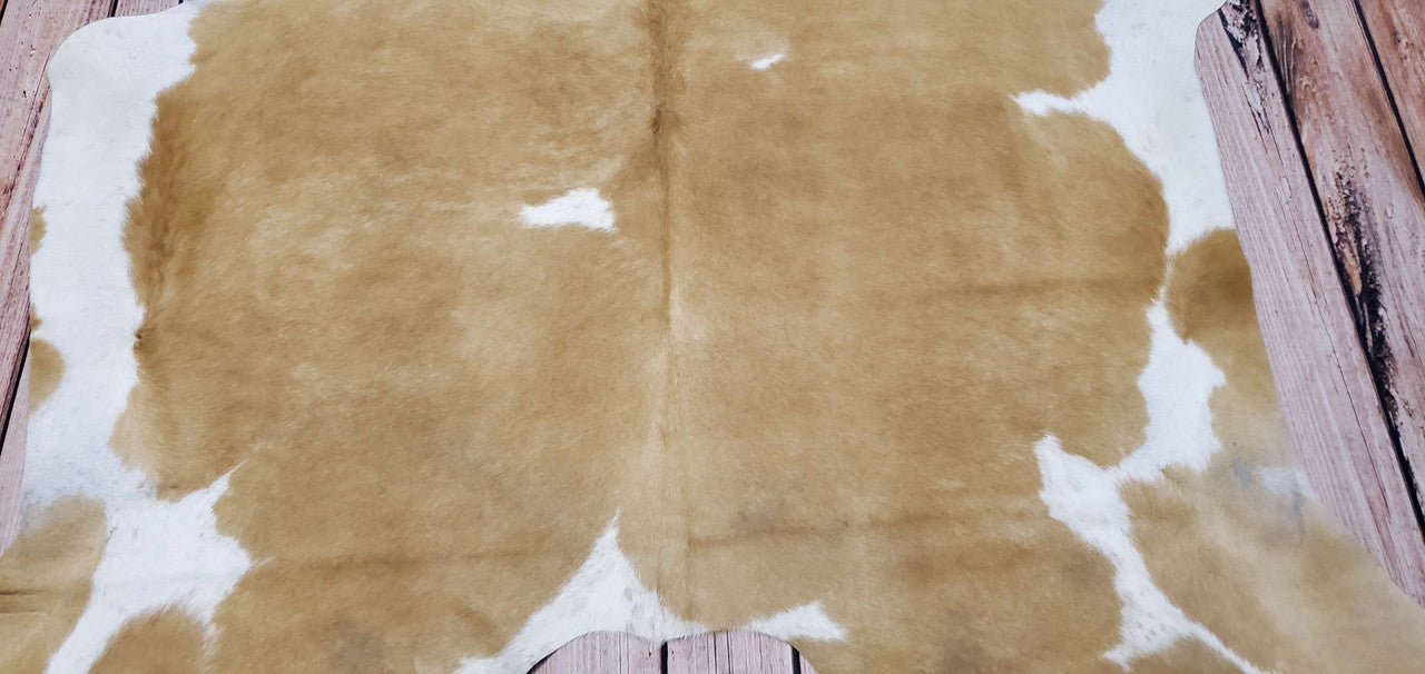 Palomino Brown White Cowhide Rug 7ft x 6ft