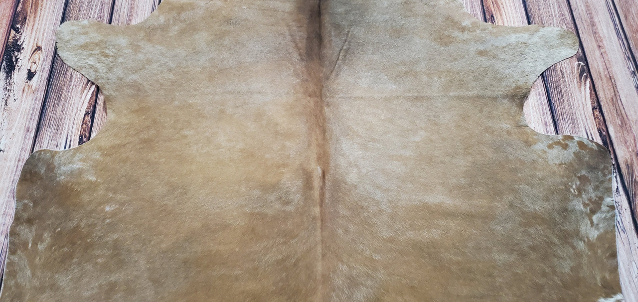 Decor Hut carries the best cowhide rugs in Canada, making them perfect for any use. These carpets are stylish, durable and affordable and can be used to brighten up any room. Available in a range of colours, patterns and sizes.