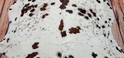 Unique XXL Cowhide Rug Speckled Tricolor 7.8ft x 6.1ft