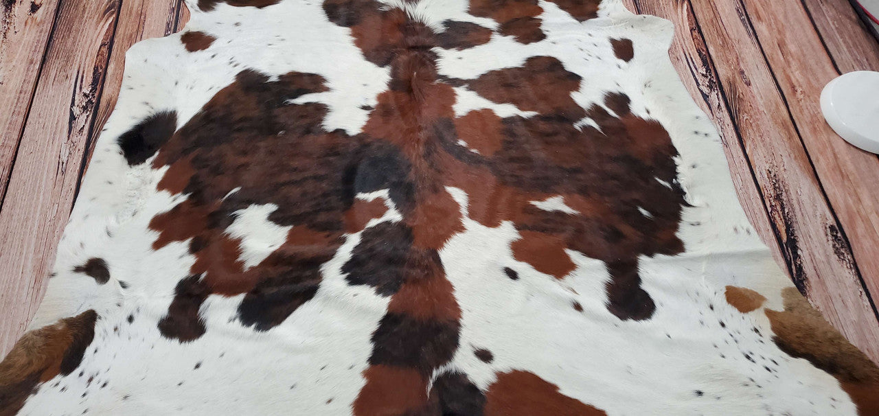 natural cowhide rugs