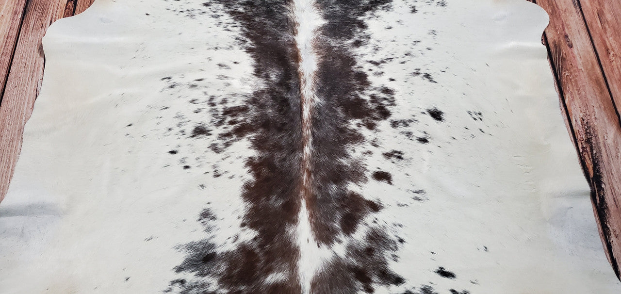 Natural Cowhide Rug Speckled 7ft x 6.5ft