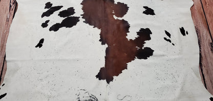 Natural Cowhide Rug Speckled Brown 7.3ft x 6.5ft