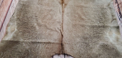 Medium Champagne Cowhide Rug 6.6ft x 6.6ft