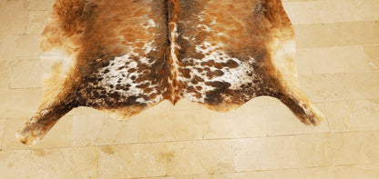 Natural Extra Small Cowhide Rug 4.9ft x 4.3ft