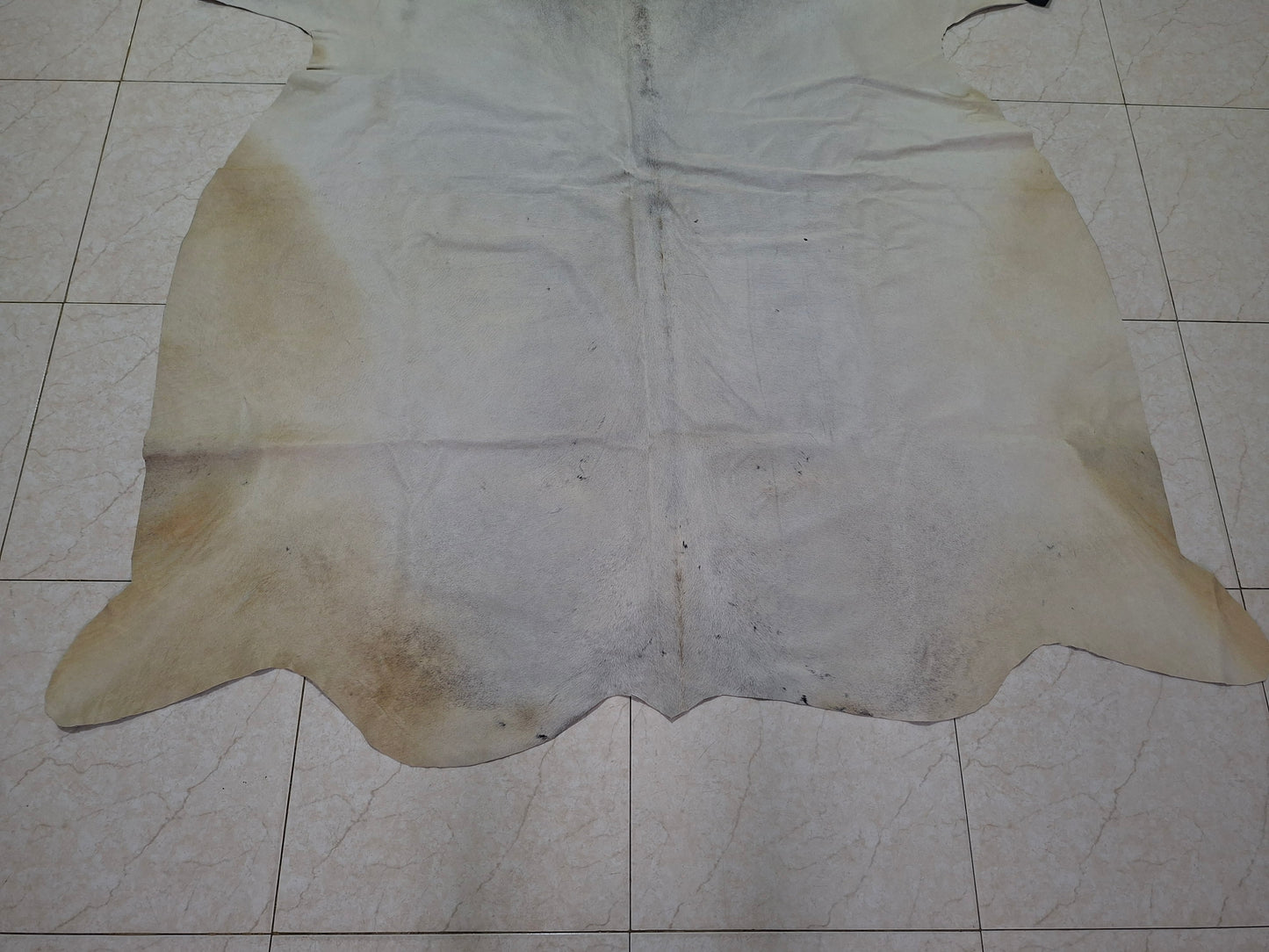Cream White Grey Extra Small Cowhide Rug 5.7ft x 5.1ft