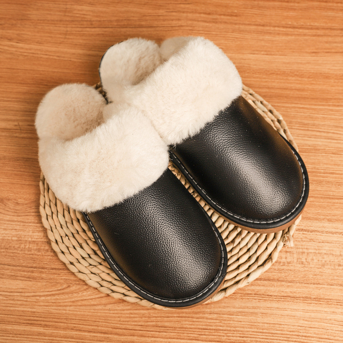 Women's Fur Lined Slippers in Genuine Leather