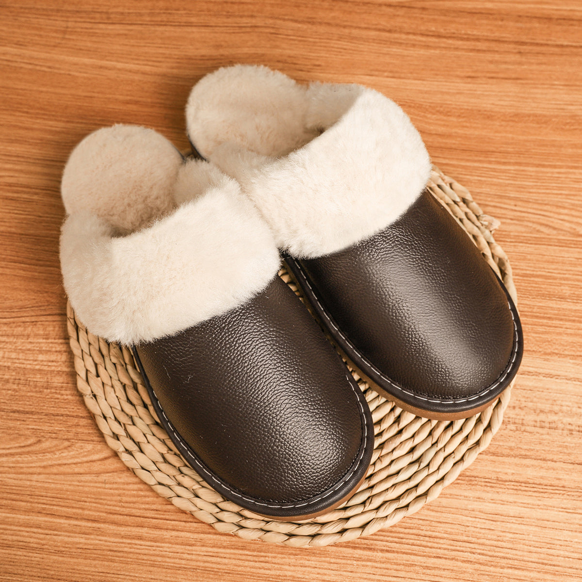 Women's Fur Lined Slippers in Genuine Leather