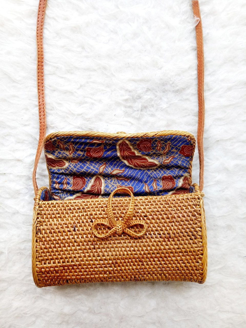 Kanawa Mini Rattan Purse