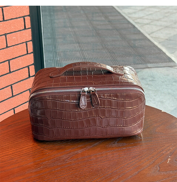 Leather Travel Toiletry Bag in Embossed Cowhide