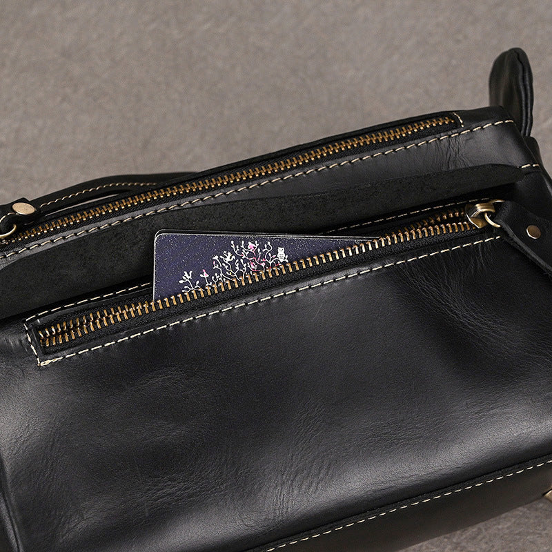 Leather Dopp Kit for Men in Black Top-Grain Cowhide