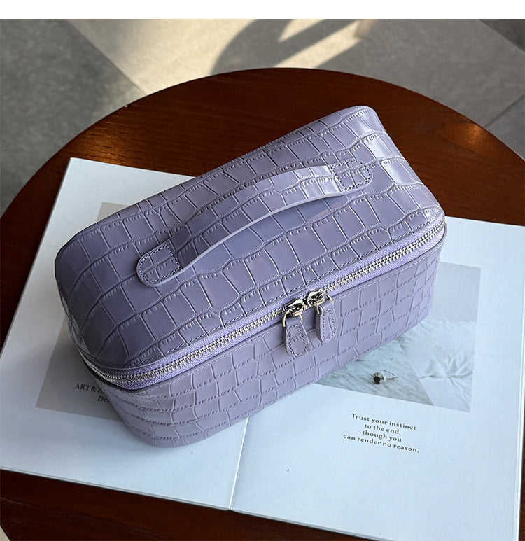 Leather Travel Toiletry Bag in Embossed Cowhide