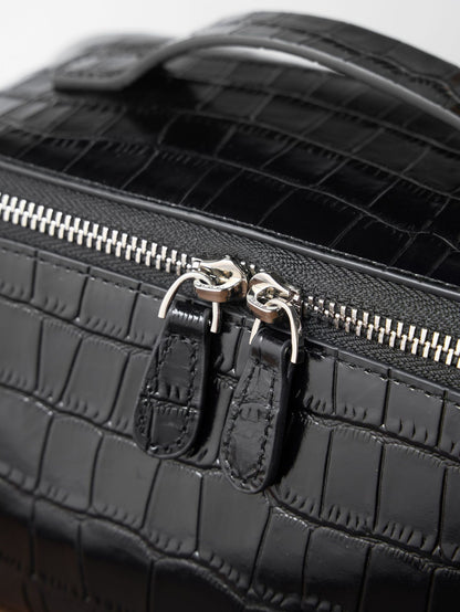 Leather Travel Toiletry Bag in Embossed Cowhide