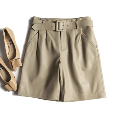 Genuine leather bermuda shorts witH belt
