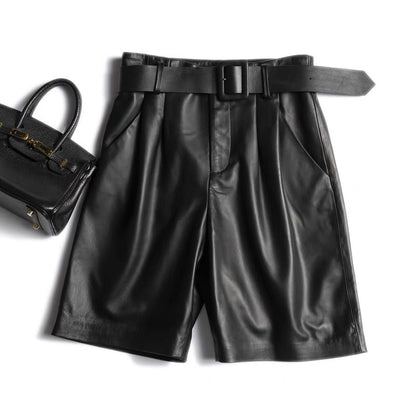 Genuine leather bermuda shorts witH belt