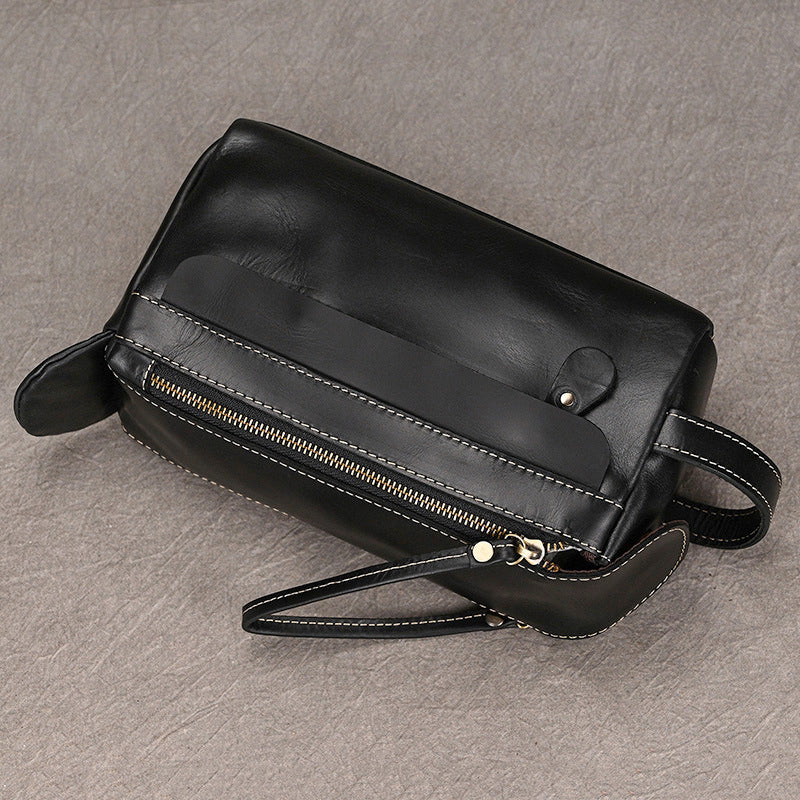 Leather Dopp Kit for Men in Black Top-Grain Cowhide