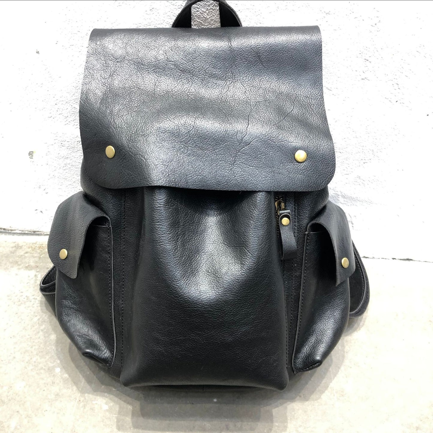 Retro genuine leather women backpack bag