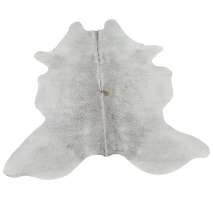 These light grey cowhide rugs are great for outdoors like southern wedding or rodeo day, ready to take high foot traffic.