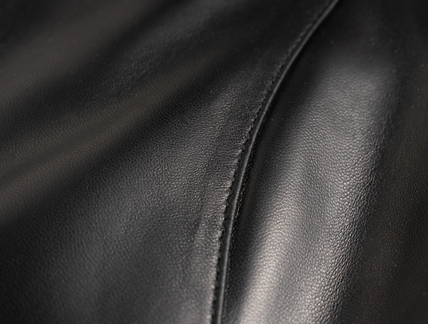 Women's black genuine leather mini skirt