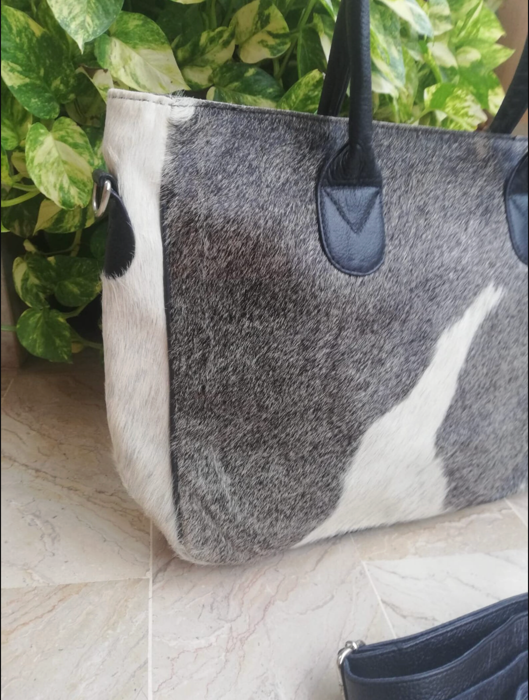 Grey hair-on-hide cowhide tote bag