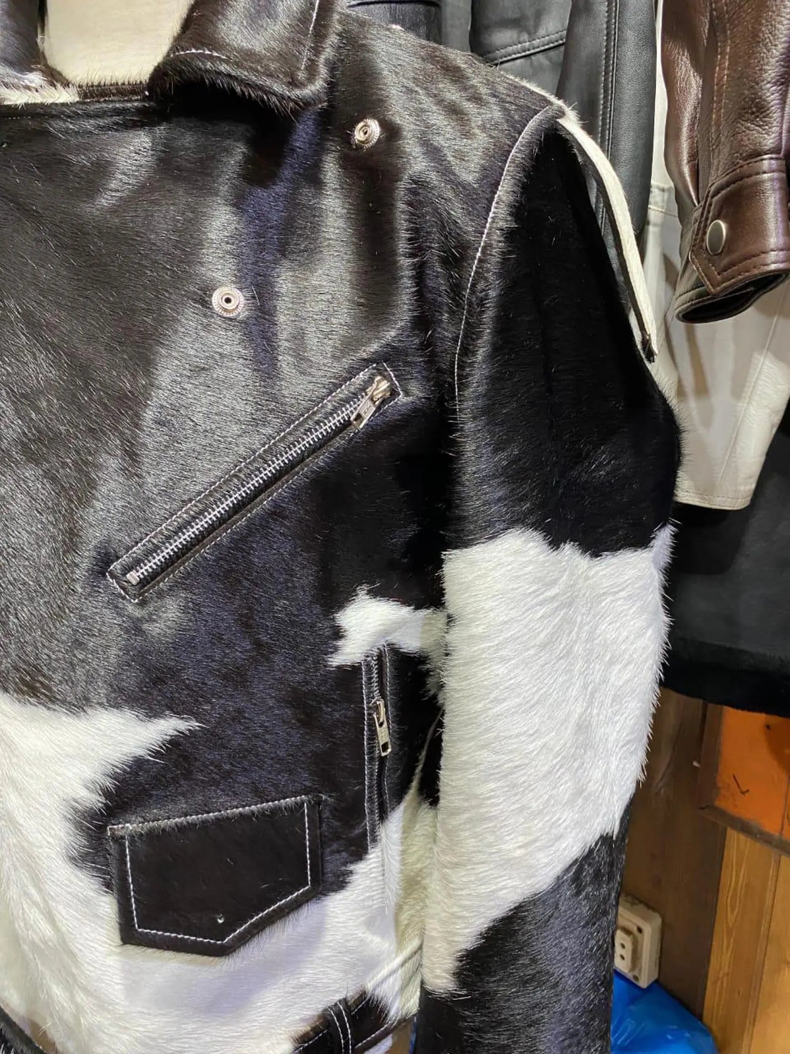 men cowhide jacket black white hair on cow hide jacket