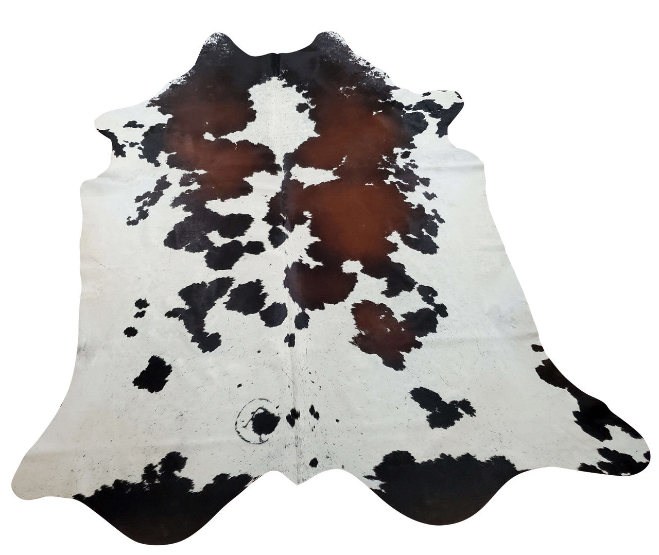 This cowhide rug has an extremely stylish look, perfect to improve the room's general decor or add it to give a touch of elegance.
