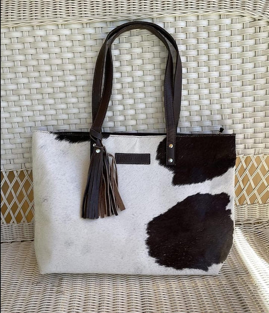 Cowhide handbags for daily use